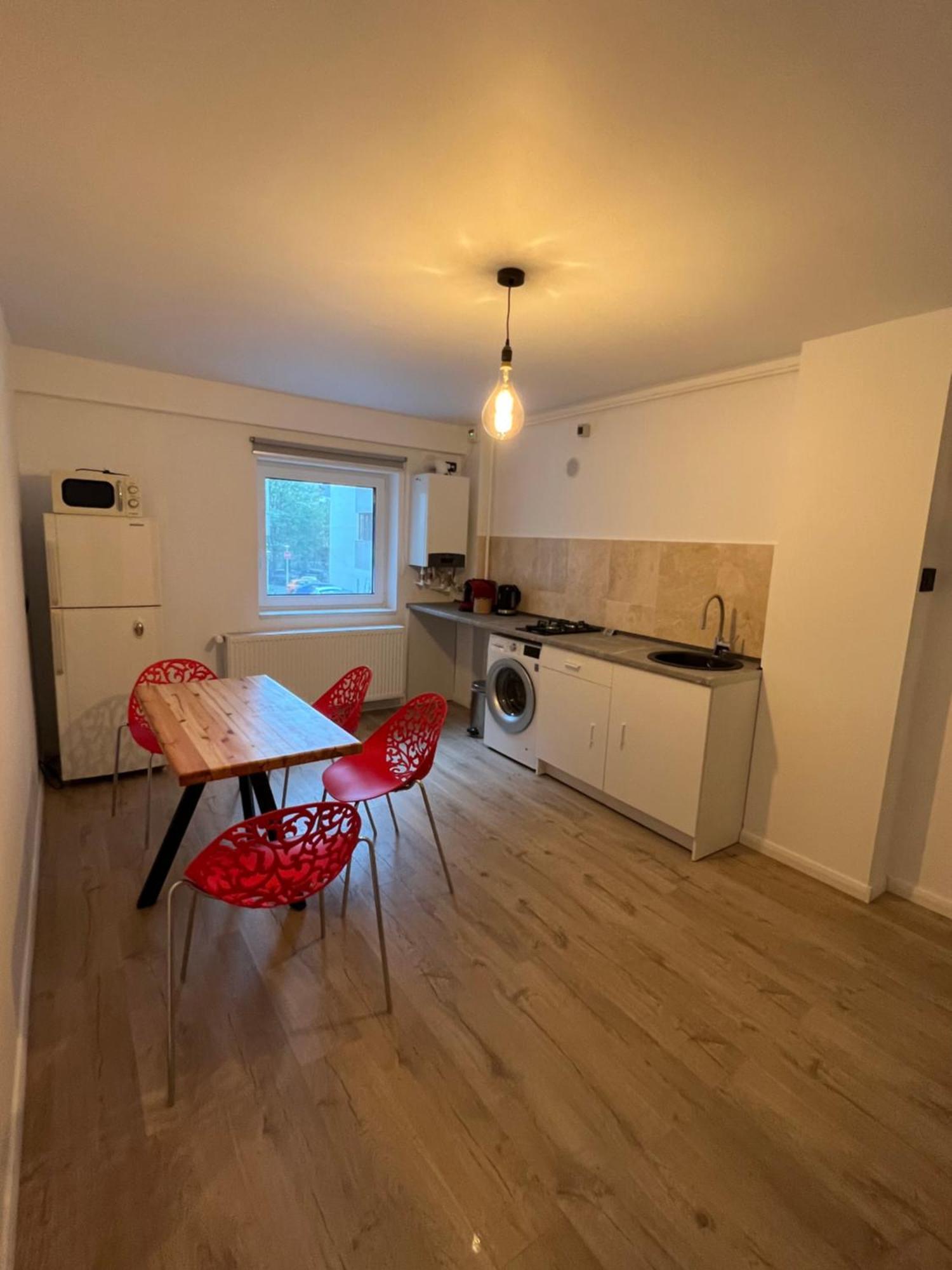 Apartamento Ella Apart Constanţa Exterior foto