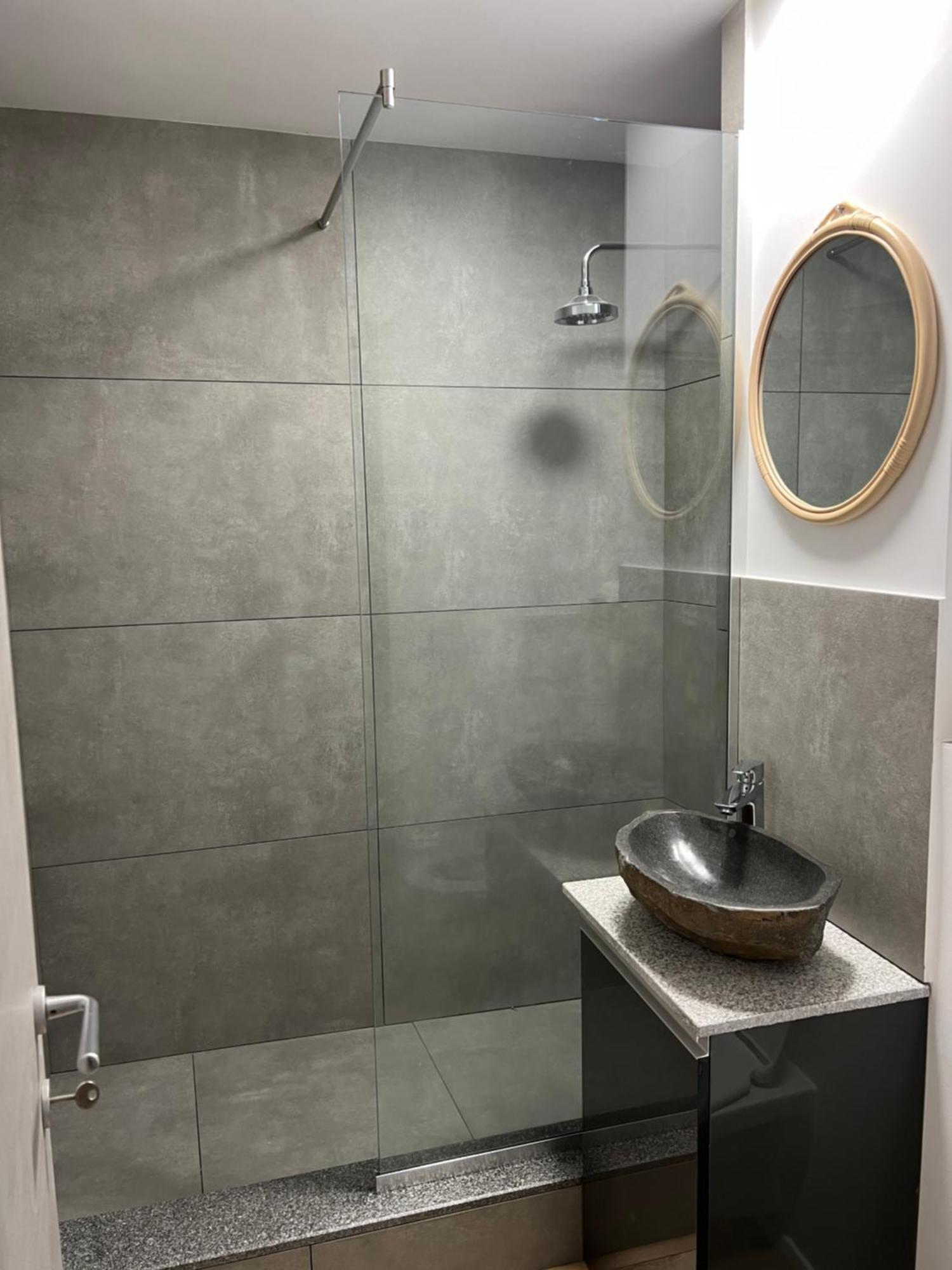Apartamento Ella Apart Constanţa Exterior foto